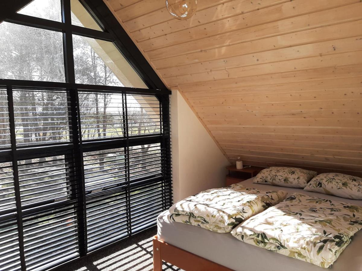 Vakantiehuis Met Hottub En Barrelsauna ออมเมิน ภายนอก รูปภาพ